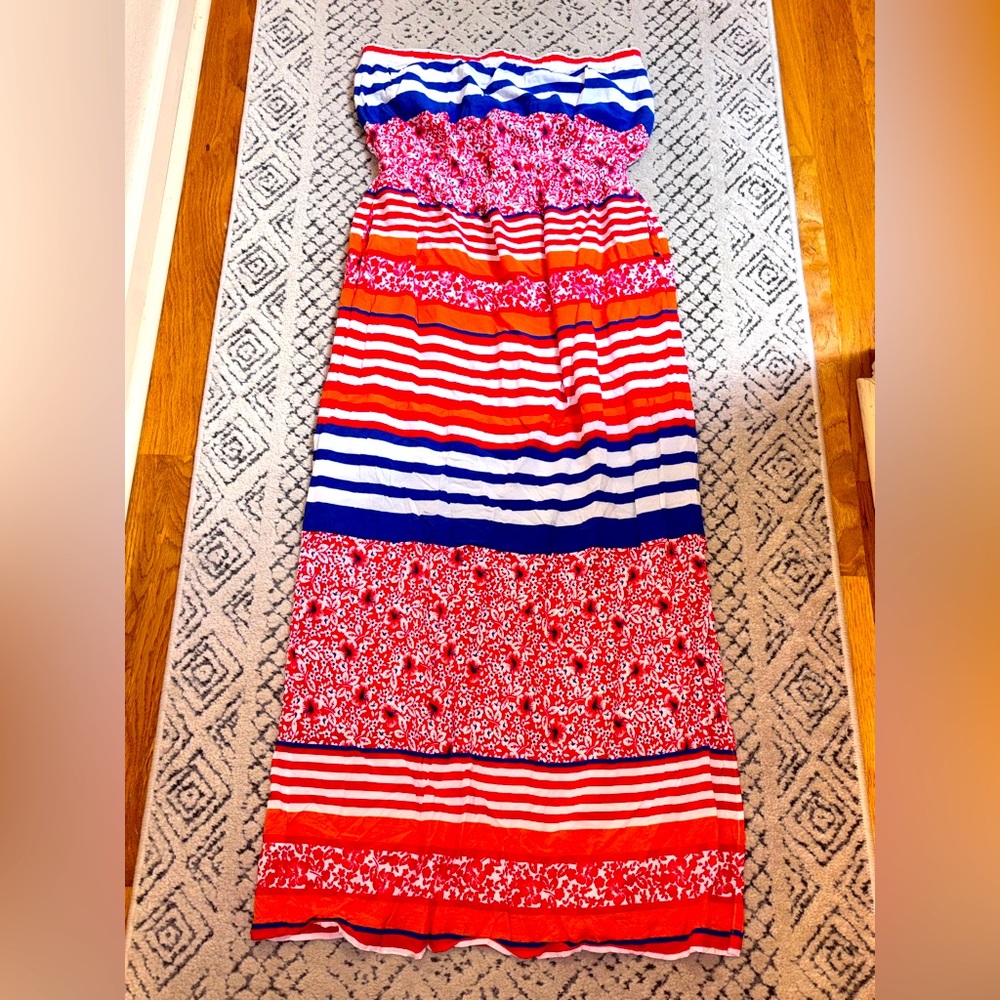 🌟🌟 Tommy Bahama Strapless Striped and Floral Maxi Dress